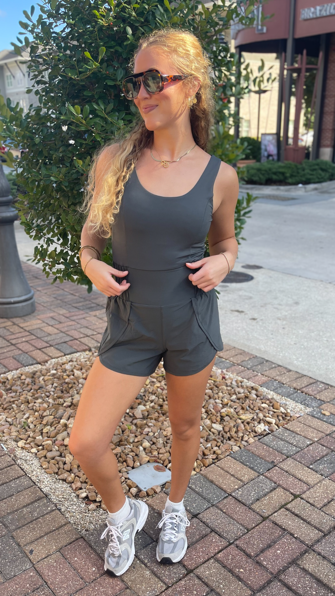 Active Shortsie-Grey