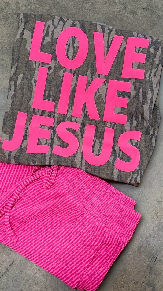 Love Like Jesus Camo Tee
