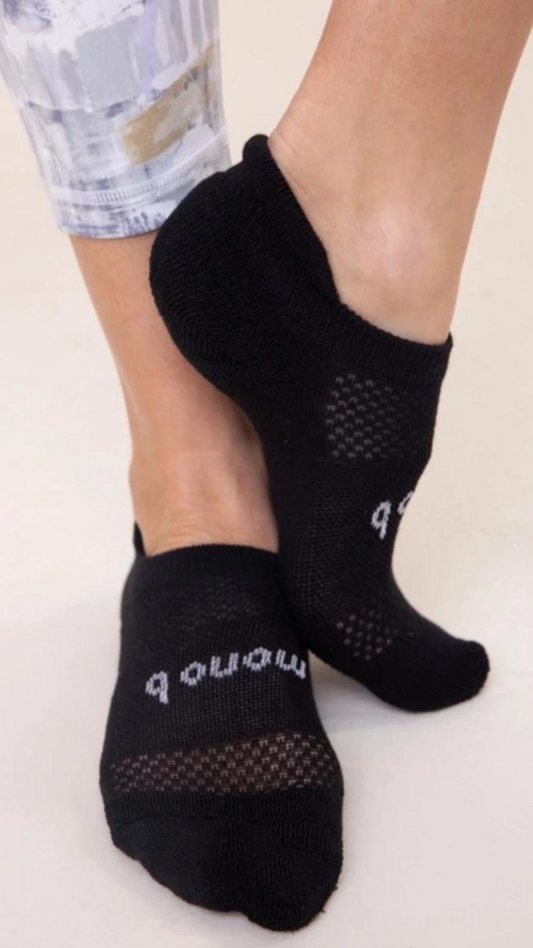 Essential No Show Tab Socks